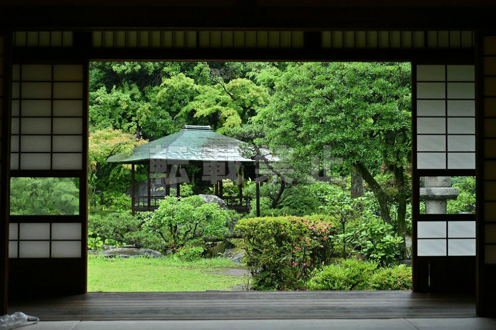 Winning "Rainy Hirose Garden"